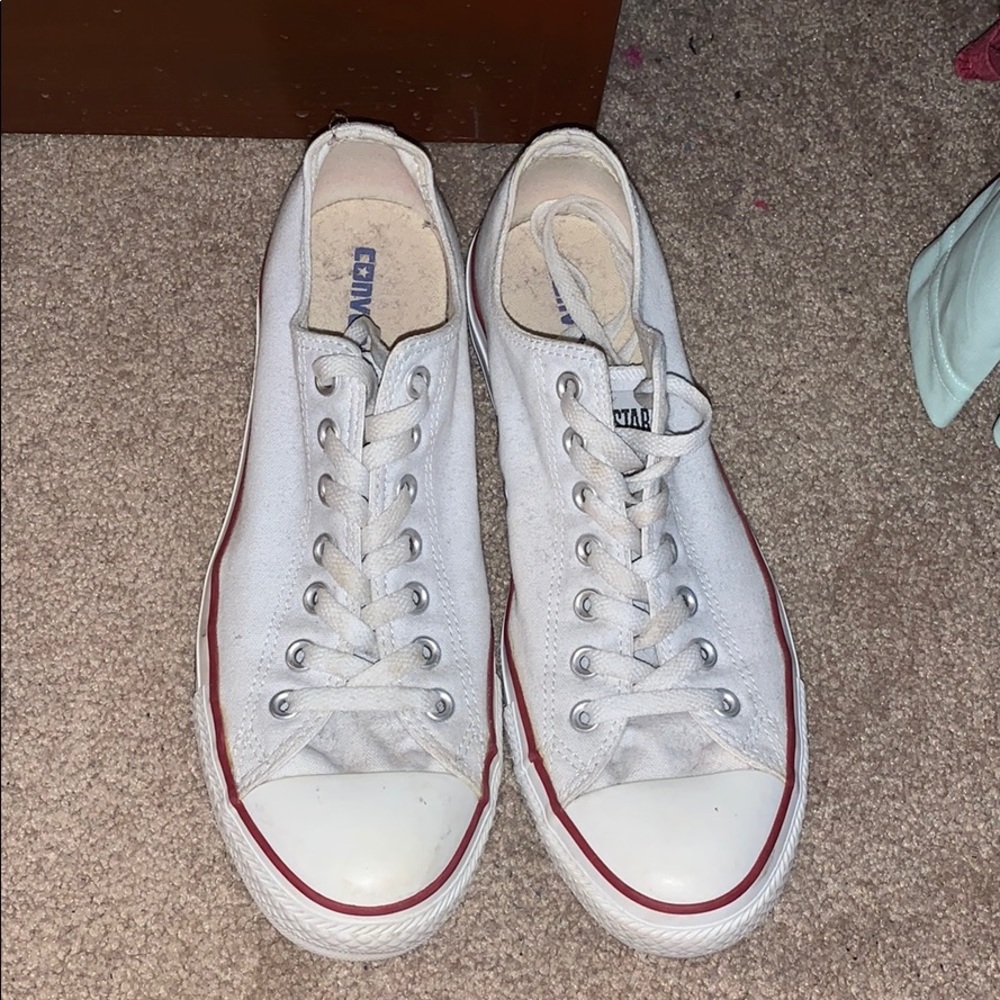 White Converse Men’s Size 10 Women’s 12